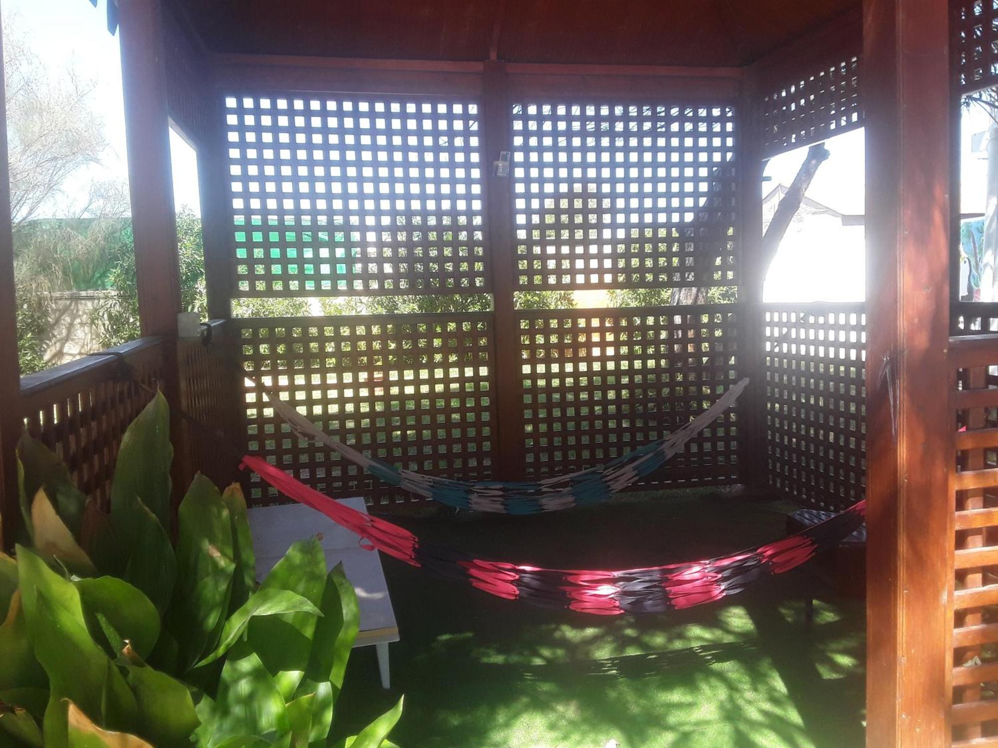 En Finca Las Dunas Dos Chalets Con Jacuzzis En Primera Linea De Playa , Uno De 4 Dormitorios Y Otro De 2 Dormitorios, Llama Al Seiscientos Veintisiete Cuatrocientos Diecisiete Trescientos Noventa Y Ocho Rota Luaran gambar